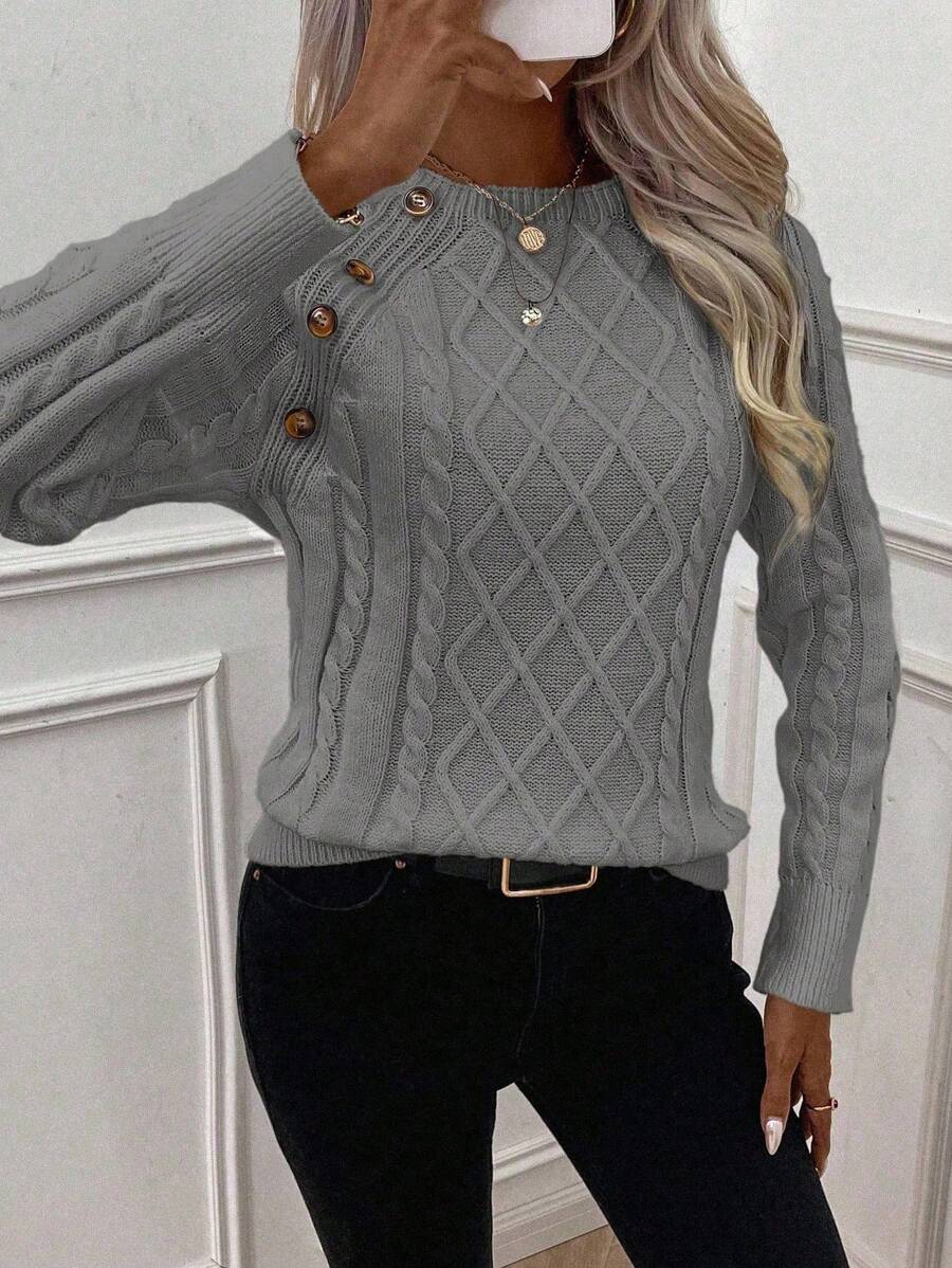 ASTRELLA – Ladies’ Button-Detail Cable Knit Jumper