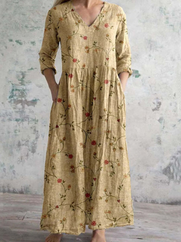 ASTRELLA | Maxi dress with vintage floral print