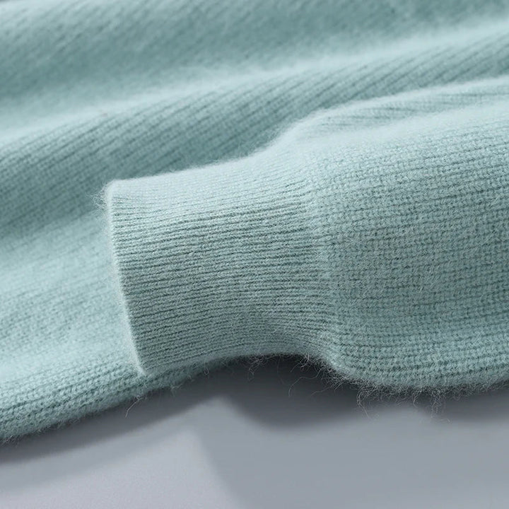 Cashmere Pullover by Castiel