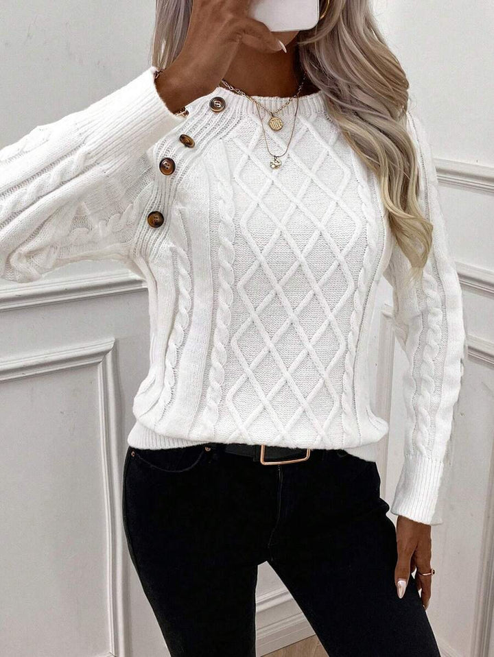 ASTRELLA – Ladies’ Button-Detail Cable Knit Jumper